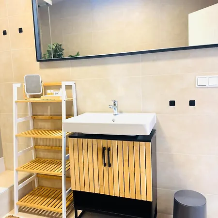 Niro I Design Xxl Loft, Zentral, Teilklima, Parkplatz Bensheim